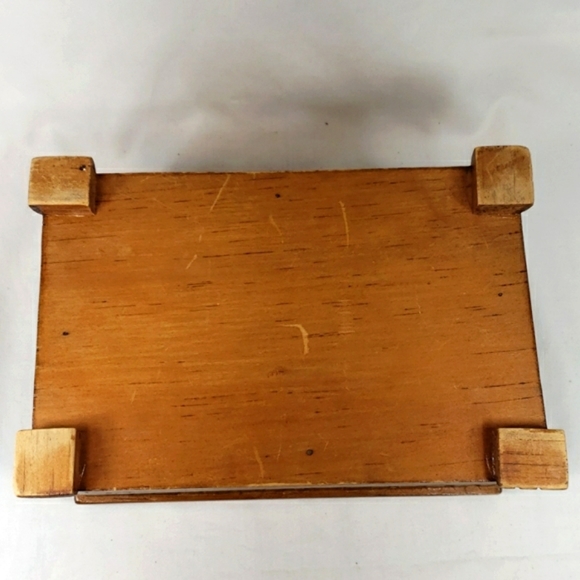 Antique Handmade Carved Wood Jewelry Box/Trinket Box w/Floral Design  - Picture 10 of 13